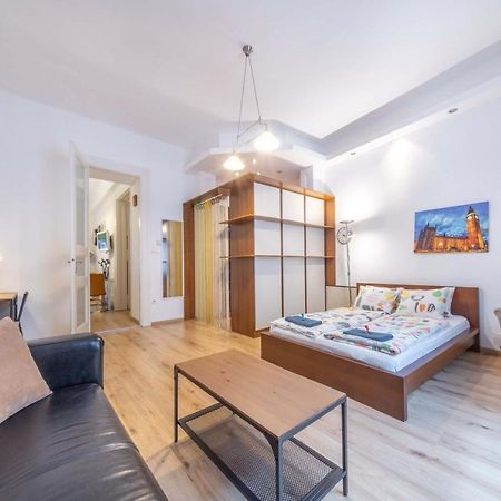 Anastasia 2 bedrooms apartment on Váci utca Budapest Exterior foto