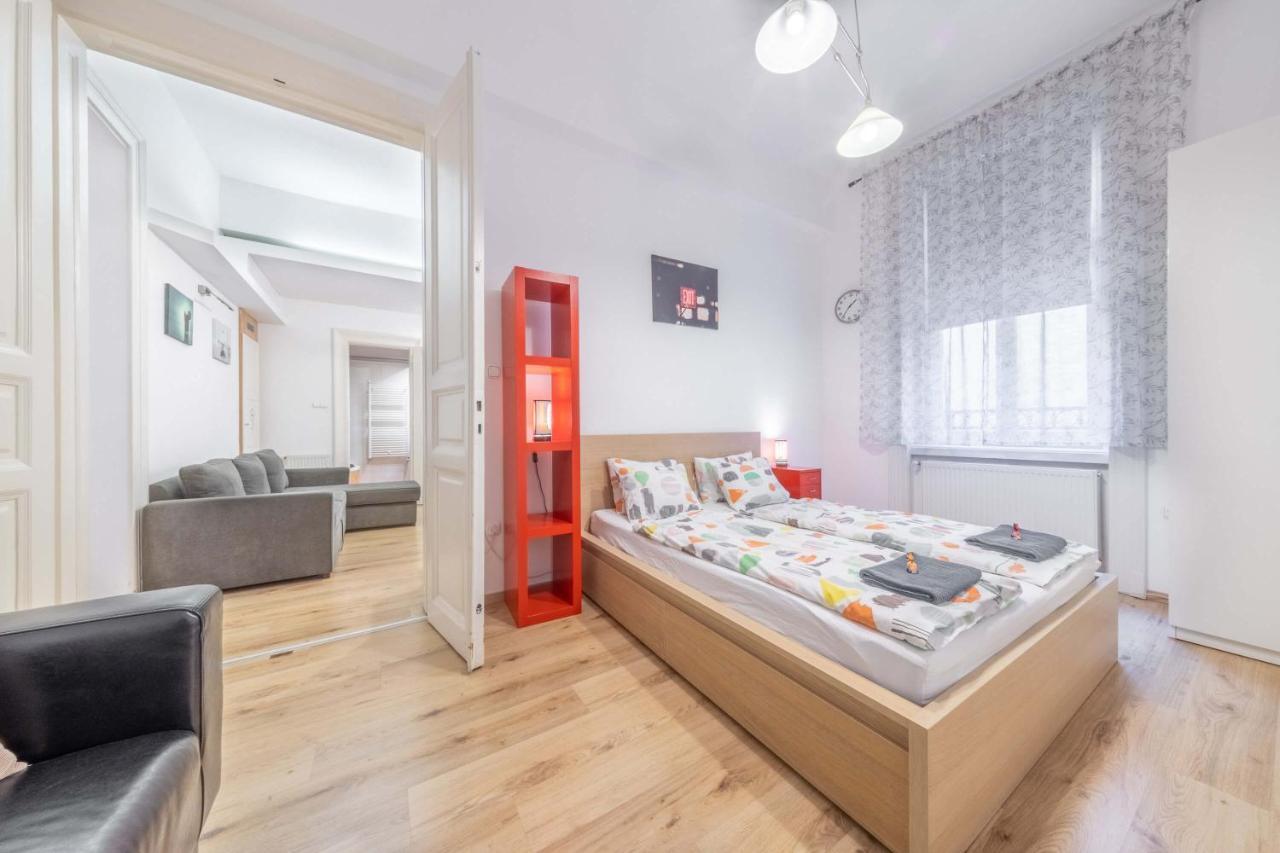 Anastasia 2 bedrooms apartment on Váci utca Budapest Exterior foto
